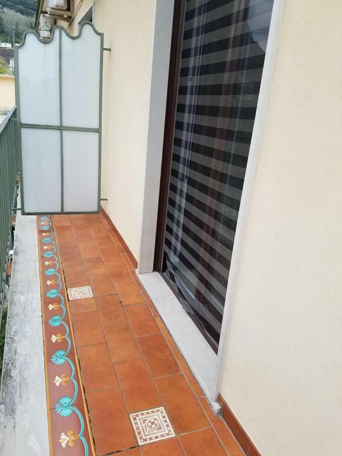 Apartamento Casa Di Chiara Vietri Exterior foto