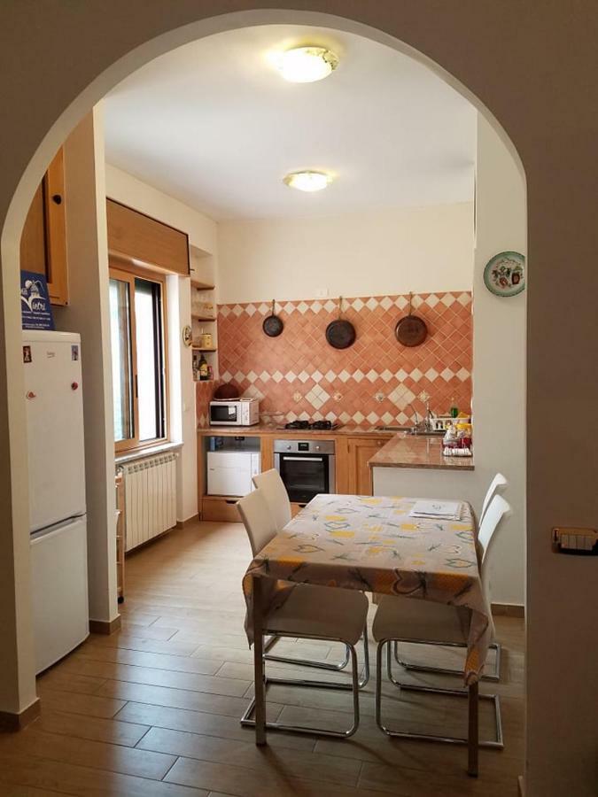 Apartamento Casa Di Chiara Vietri Exterior foto